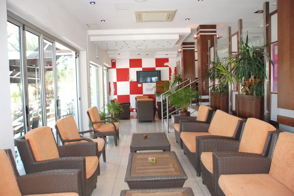 Marion Hotel Polis Exterior foto